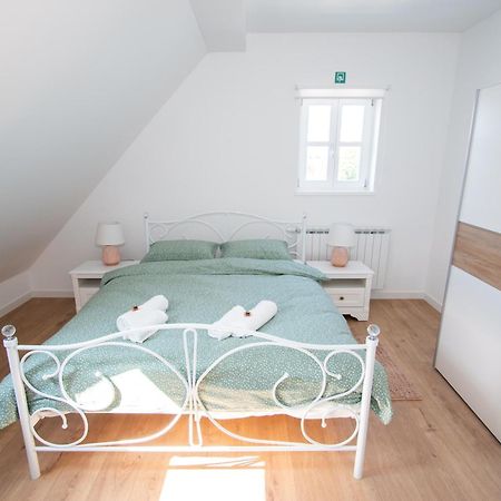 קארלובץ Apartmani Kac מראה חיצוני תמונה